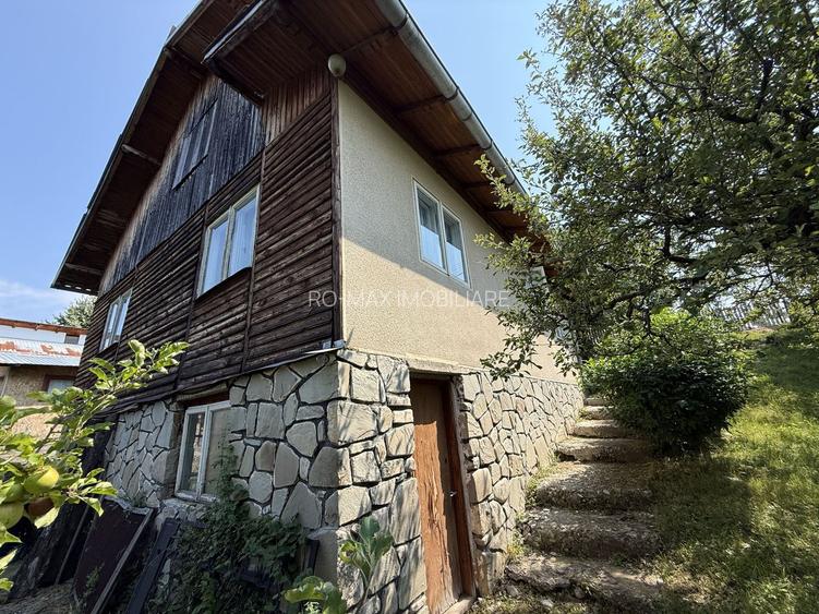 Casă parter+mansarda 80 mp+ teren intravilan 476 mp Sotrile Prahova ! - 3
