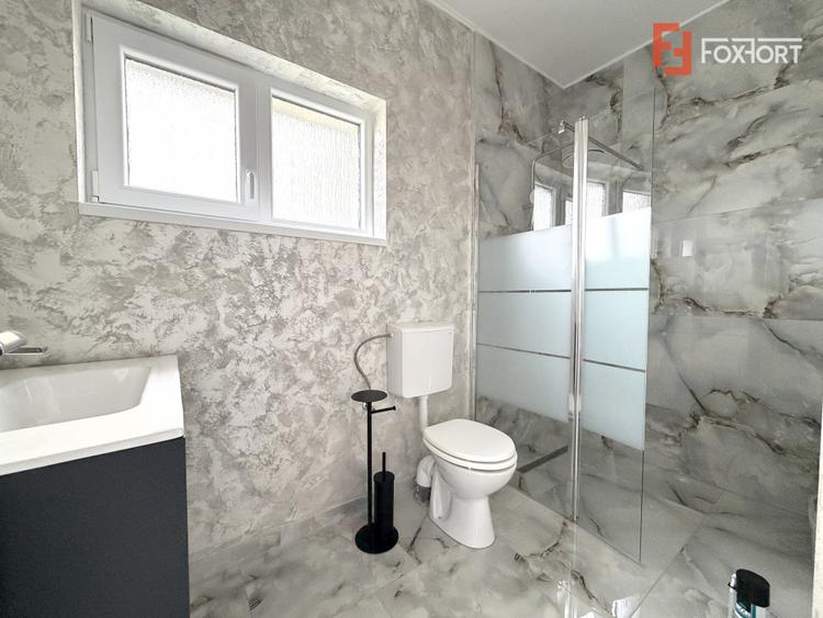 Duplex cu 5 camere, despartit prin camera tehnica, teren de 365 mp - Sanandrei