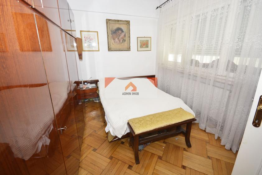 Pet Frendly-3 camere-centrală proprie AC |bloc interbelic | Piața Romană - Dacia
