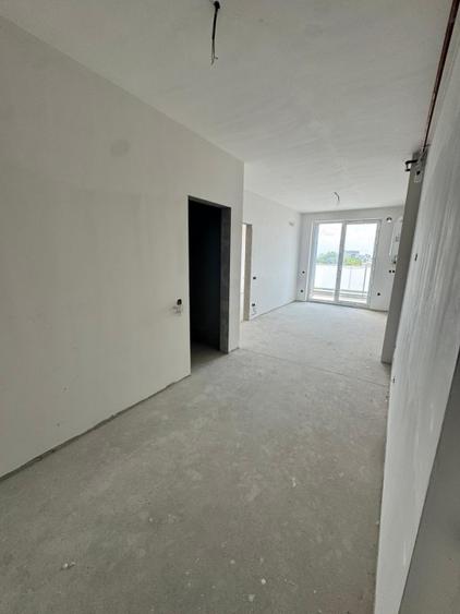 Apartament 2 camere, 43 mp, zona Sasar