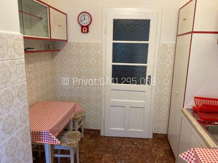 Apartament cu 2 camere, decomandat, zona Polivalenta