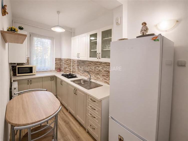Apartament 2 camere, recent renovat, parter, loc parcare, zona Garii, Brasov - 2