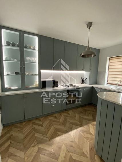 Duplex modern cu 4 camere si 2 bai de vanzare, Sacalaz