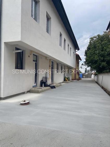 Ansamblu de Vile Moderne in Rosu, Chiajna | Case noi, finisaje Premium  - 5
