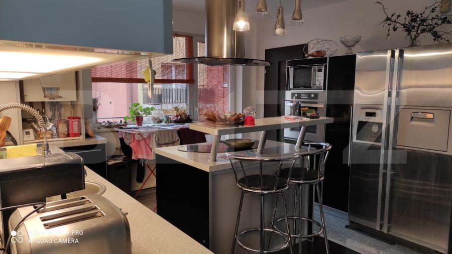 Apartament cu 3 camere 96 mp si parcare, Buna ziua