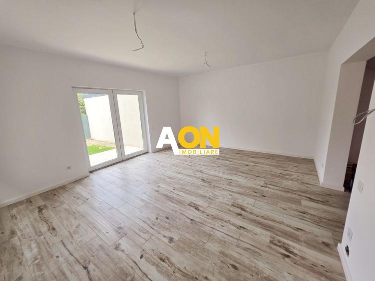 1/2 Duplex finisat la cheie, 4 camere, 317 mp teren, zona Centru
