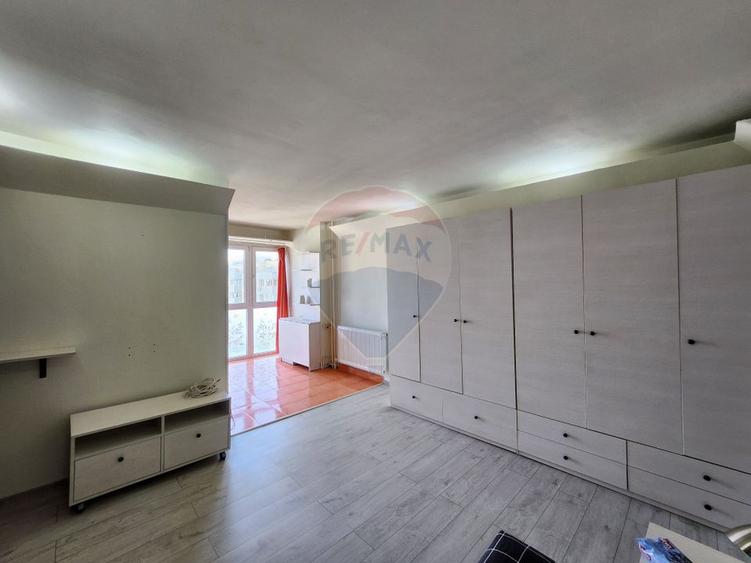 Bd. Chisinau | Basarabia luminoasa, mobilata si utilata