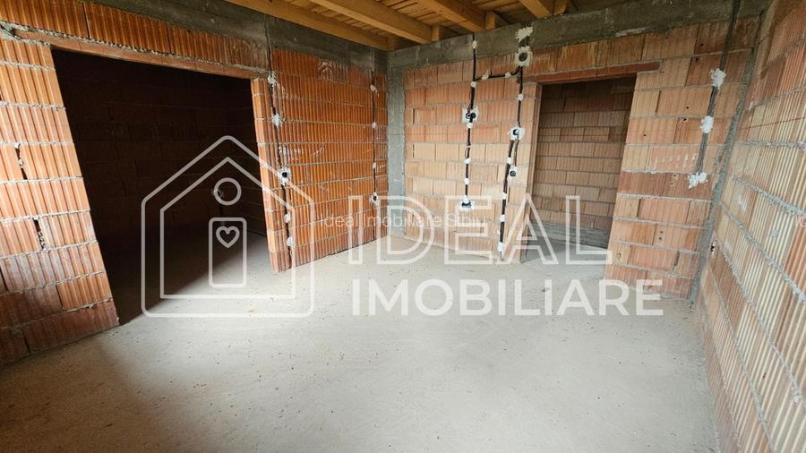 Casă individuală de vânzare – 263 mp utili – teren 500 mp – garaj dublu – Cartie