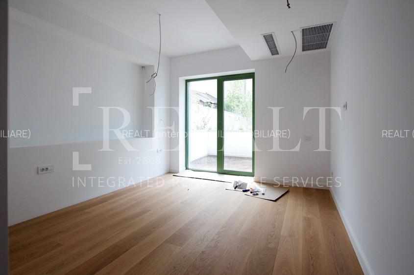Inchiriere apartament 3 camere | Intrare separata,  NOU | The Corner, Eminescu - 15