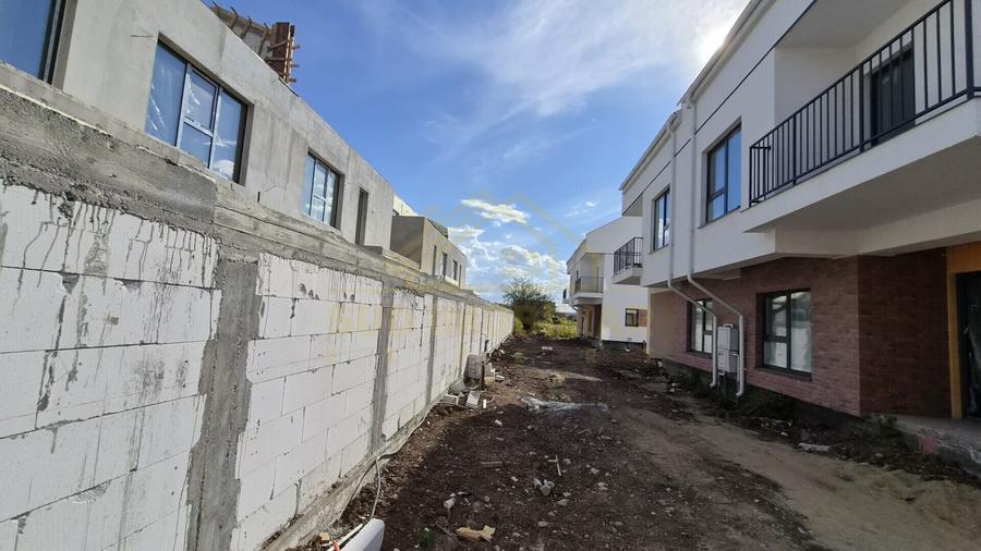 CASA P+1+M-CURTE LIBERA 130 MP-SCOLII