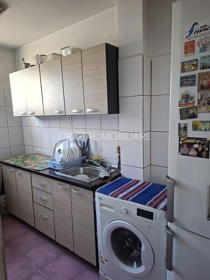 Vanzare Apartament 2 camere ingrijit, etaj 8/10, aer conditionat, Drumul Taberei
