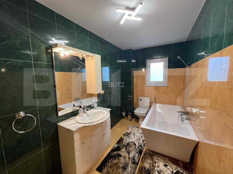Reședință impunătoare, 6 camere, 430 mp și un teren de 730 mp, zona Cetate