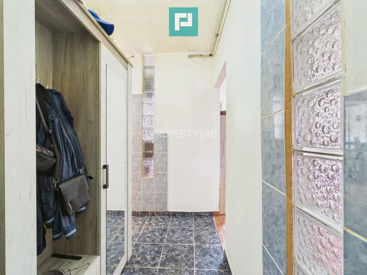 Apartament cu 3 camere, zona Soarelui - 4