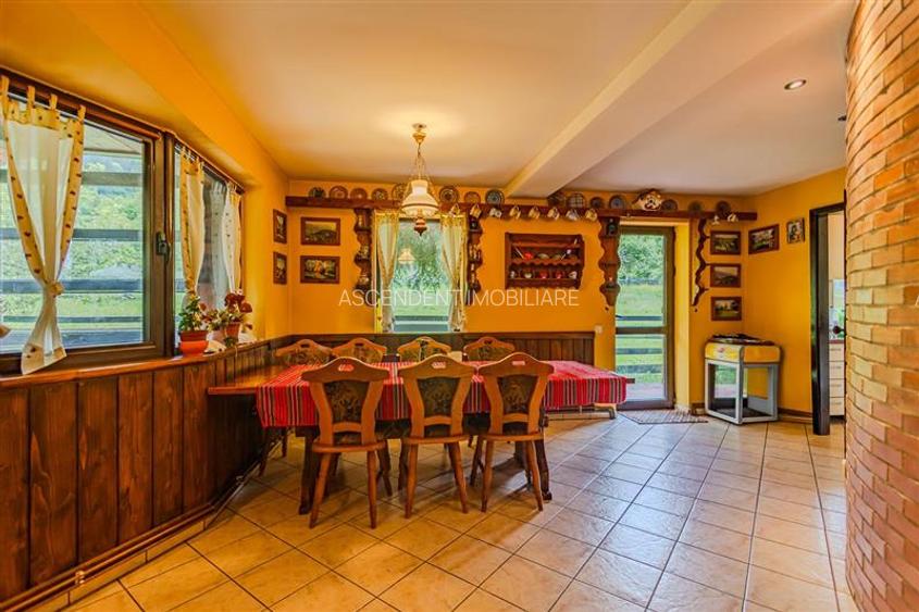 Vila 7 camere,250 mp,semineu,terase,800 mp teren,rezidential/ turistic,Predelut, - 5