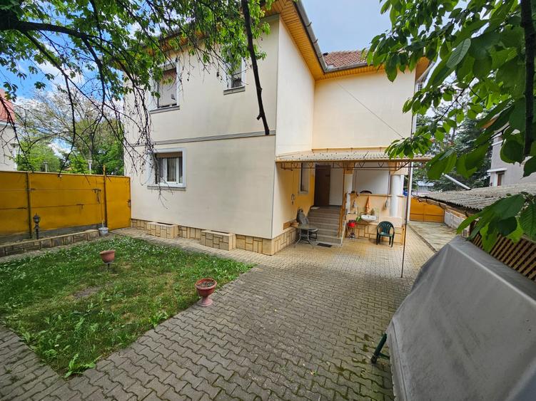 Casa in inima orasului Deva