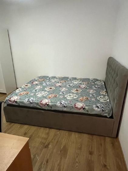 De închiriat Apartament 3 camere într-o vilă cu grădină, propietar  - 15