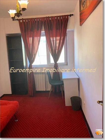 Apartament 3 camere decomandate zona Dacia