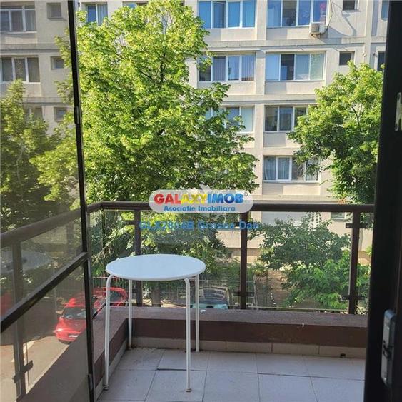 1 decembrie 1918 2cam 59mp etaj 1 nou 2017 centrala AC balcon metrou