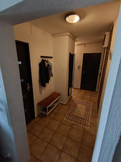Apartament 4 camere, luminos, mobilat si utilat