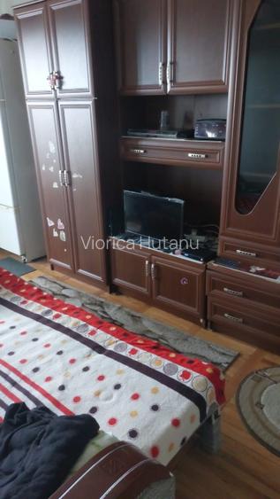 Proprietar închiriez garsoniera  - 6