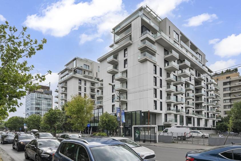 Apartament 3 camere in One Herastrau Plaza, 98 mp util total ,vedere deschisa