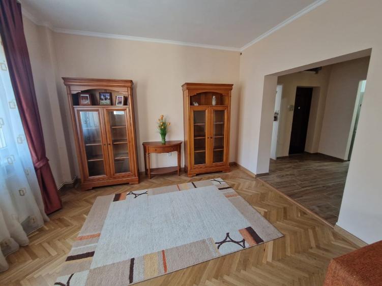 Inchiriez apartament excelent, 4 camere, Timisoara, Medicina - Baile Neptun