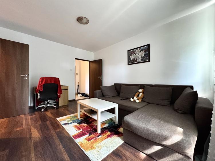 Drumul Taberei: 2 Camere Decomandat, 1 Minut Metrou Romancierilor, Renovat 2024