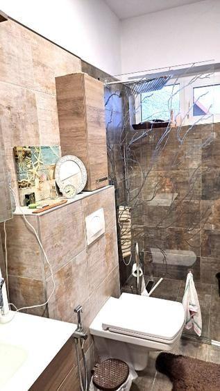 Casă individuala 279 mp utili anexe și teren 341 mp zona Trei Stejari