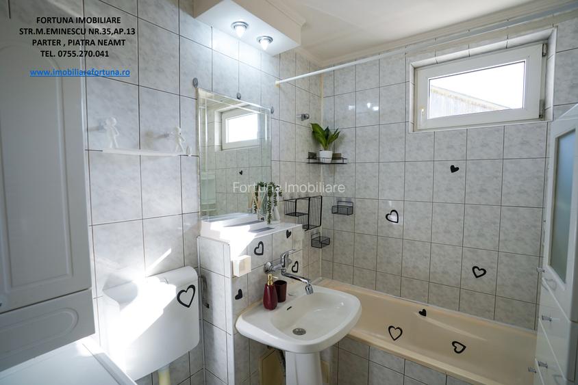 Apartament 3 camere decomandate,etaj 4 acoperit cu pod,mobilat,utilat,Precista