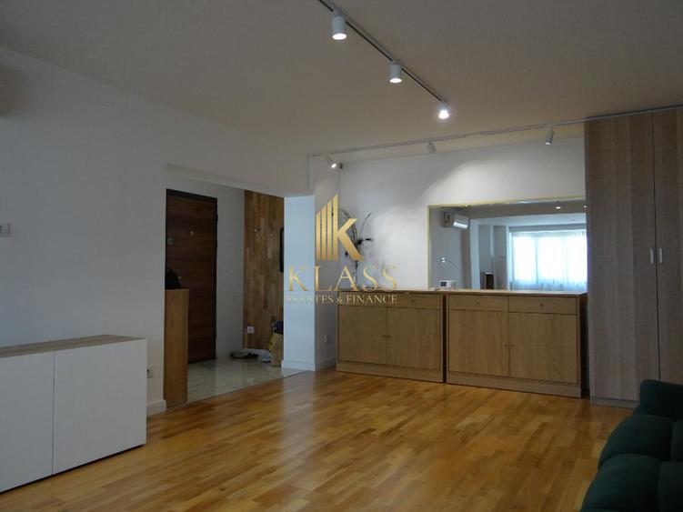 Apartament de inchiriat cu 3 camere- Bd. Decebal