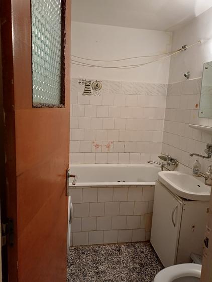 Apartamente 2 camere decomandat/ Crangasi
