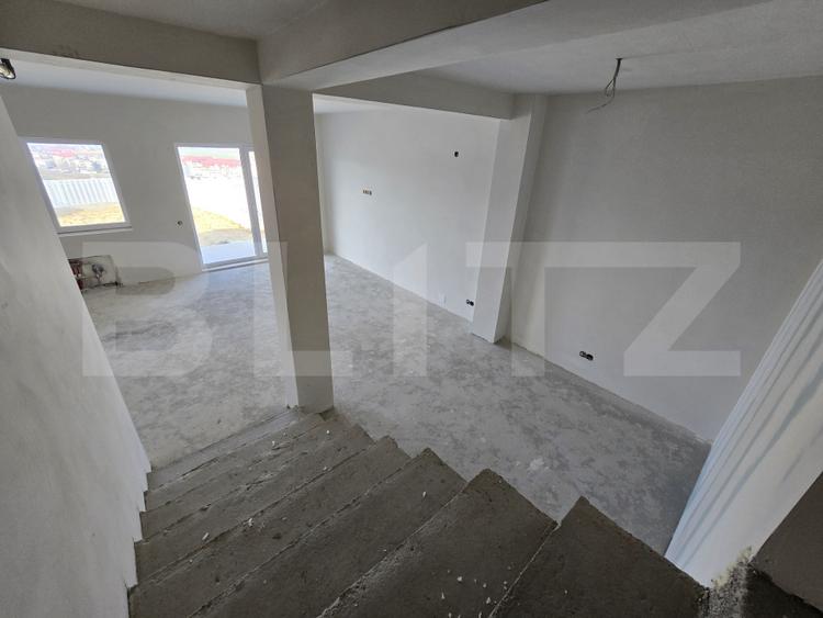 Apartament spatios cu gradina, 68mp, cu 3 camere, dressing, garaj