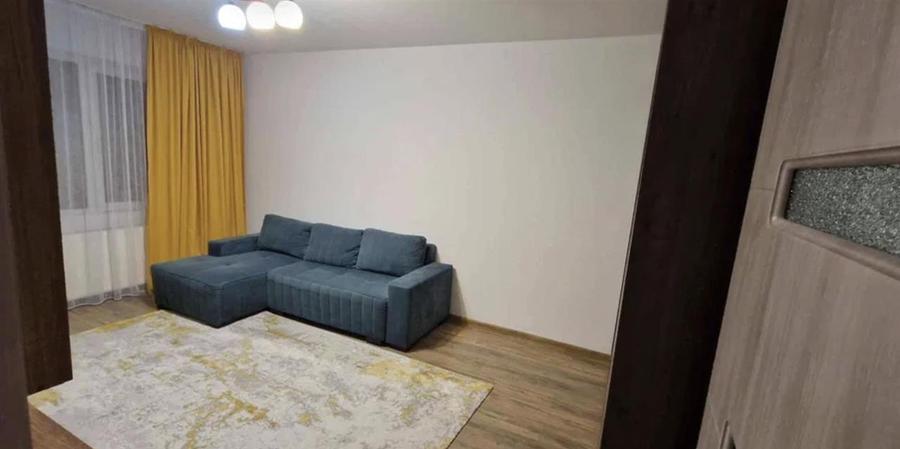 Vanzare Apartament 3 Camere Decomandat Aparatorii Patriei