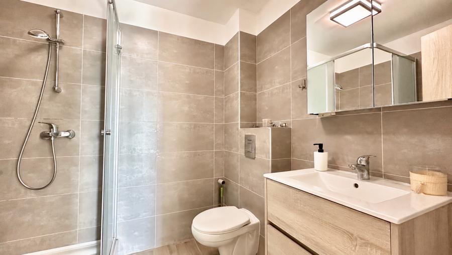 Marina Surf | Mamaia Nord | Apartament 2 camere cu vedere la mare și lac