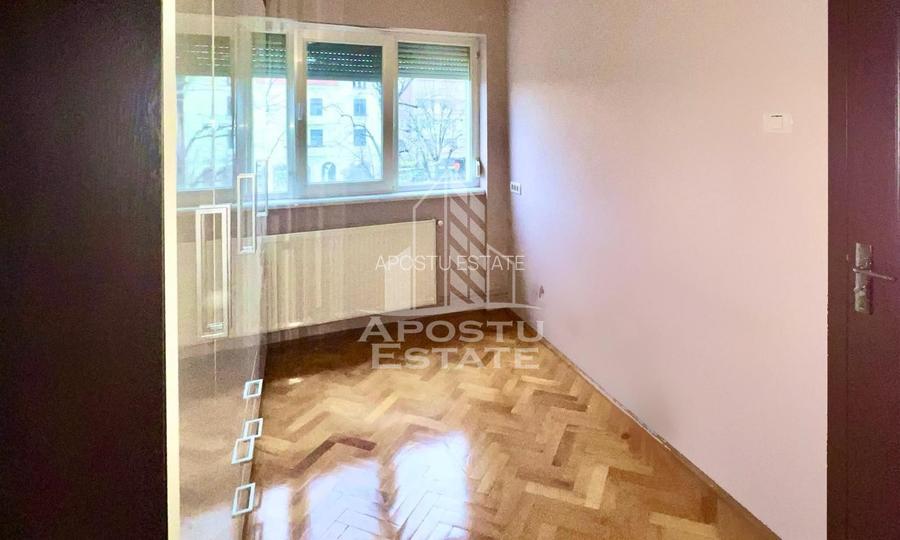 Apartament cu 3 camere, zona Podgoria - 5