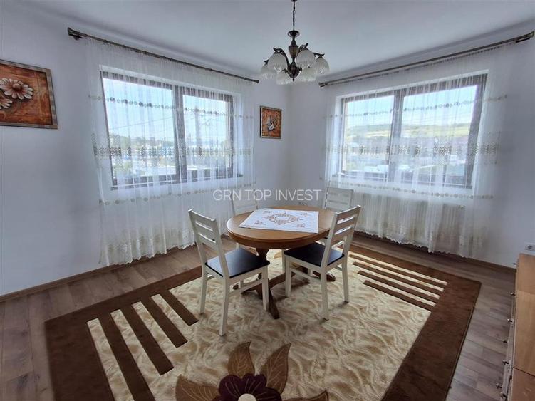 Apartament 3 camere decomandat 2 bai parcare Sura Mare - 2