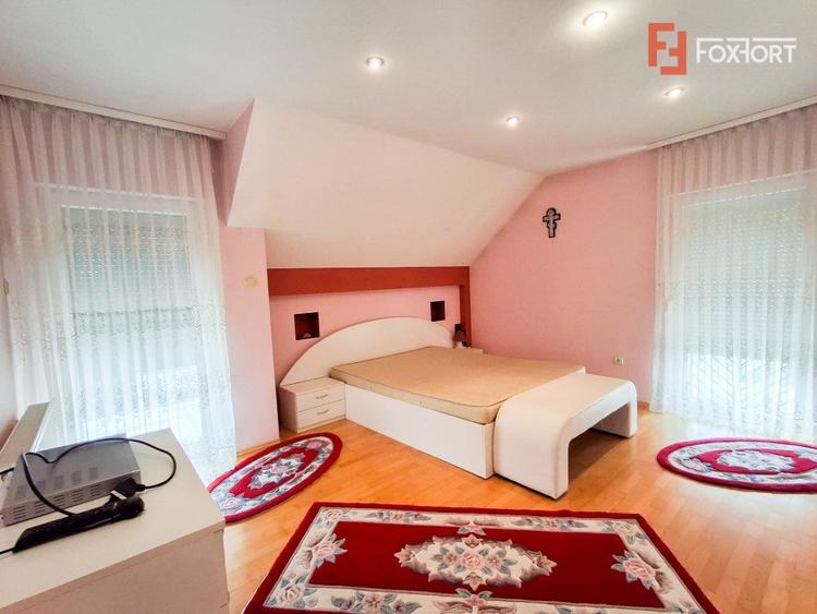 Casa individuala de vanzare in Timisoara cu sauna si piscina, zona Fratelia
