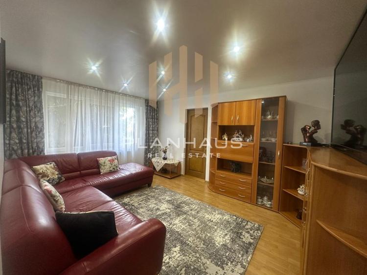 Apartament 4 camere,Vasile Alecsandri, zona Shopping Park, parter înalt