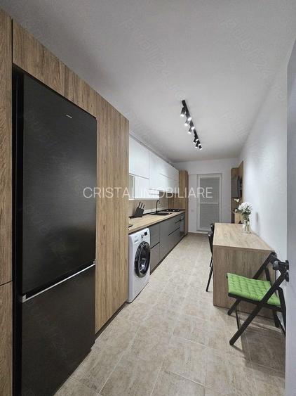 Vanzare Apartament 87 mp, etaj 11, parcare, terasă 13 mp, bloc 2025 - 3