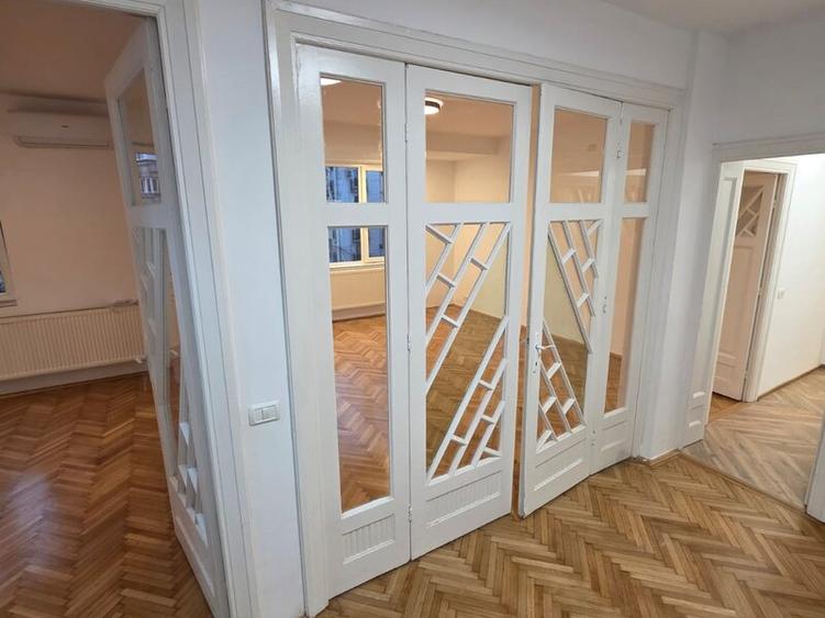 Spatiu inchiriat | 3 Camere Decomandat | Unirii | Centrala Proprie