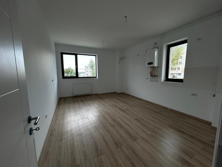 Reducere!Finalizat!!2 CAMERE LUX CURTE CU VEDERE FRONTALA LAC, Solid Mamaia