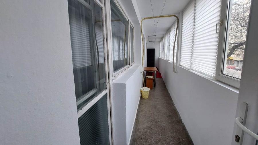 3 camere metrou Iancului de inchiriat
