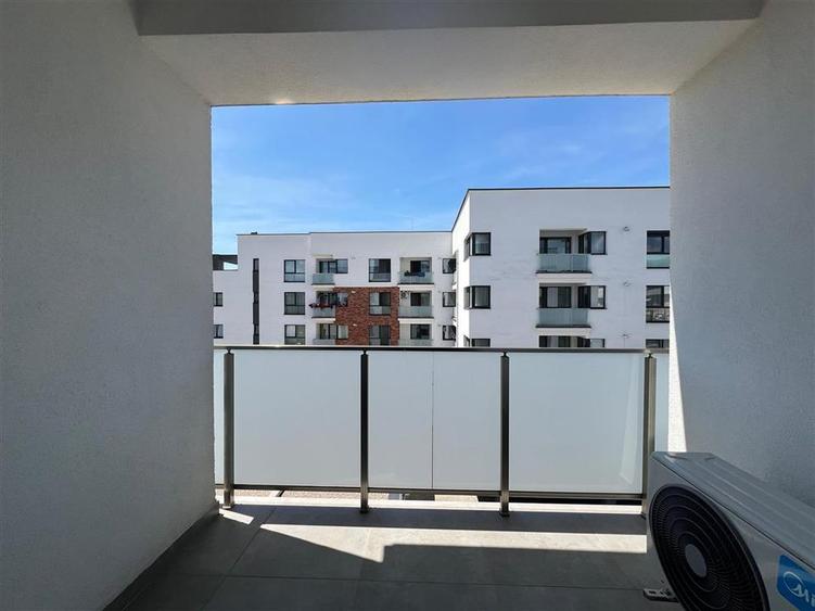 Apartament cu 3 camere bloc nou zona petre dulfu