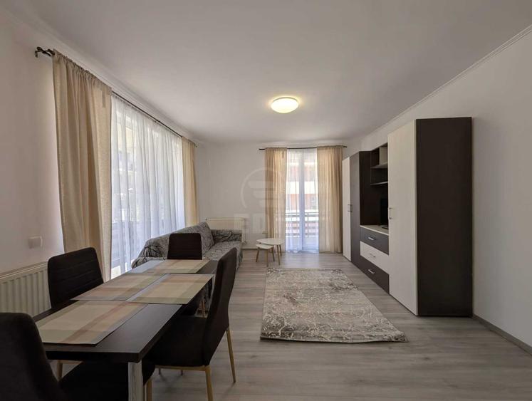 Apartament 2 camere, renovat, 56mp, zona Eroilor, Floresti