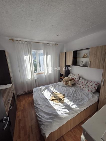 Etaj 3 - Apartament 3 camere - model spatios - Alexandru - Zimbru - 5