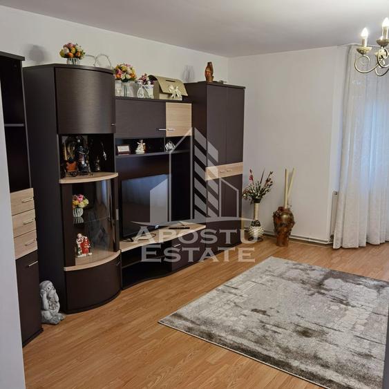 Casa individuala cu 4 camere,garaj si teren generos,Sanmihaiul German