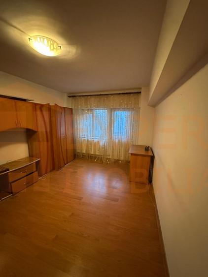 Apartament 2 camere de vânzare | in zona Tomis II, Constanța
