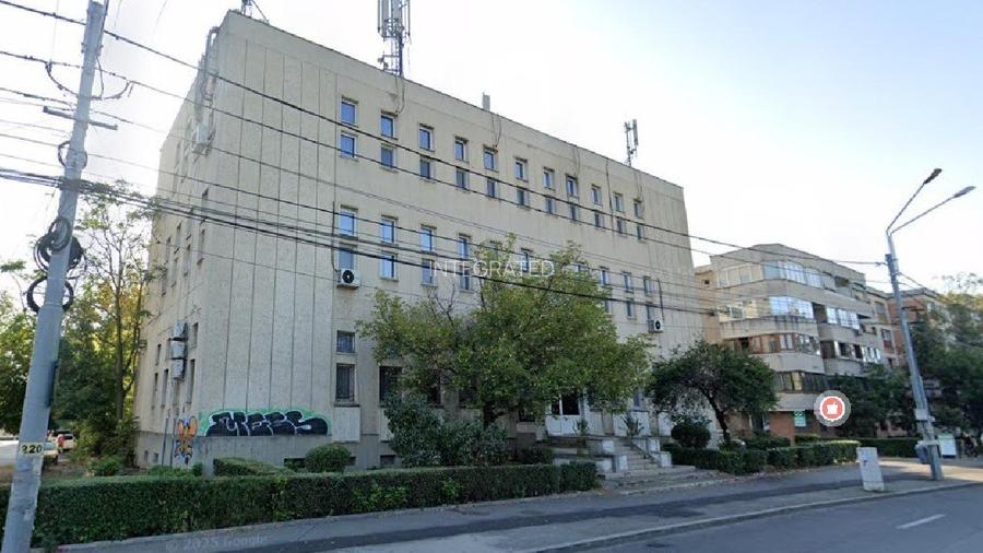 Cladire comerciala 1.493 mp + Teren 825 mp - Ploiesti - 4