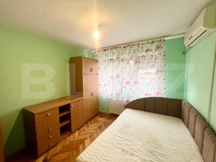 Apartament decomandat de vanzare, etaj 2, zona Dacia