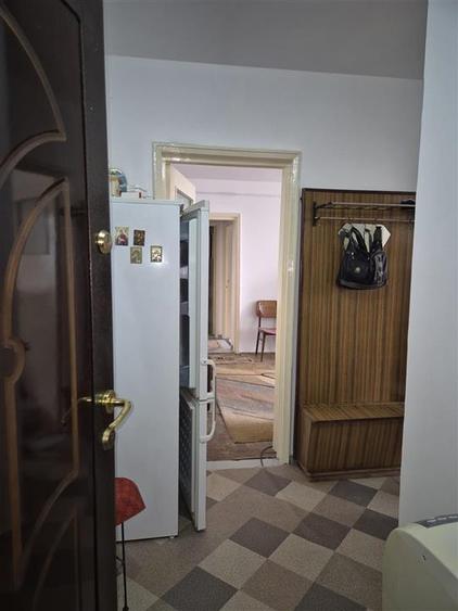 Ap 2 cam conf 1 Victoriei 50 mp mobilat si utilat LIBER